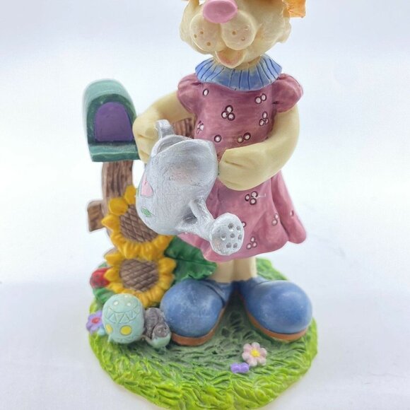 Vintage Girl Easter‎ Bunny Resin Statue Figurine Decor Dress Hat Watering Can 5” - Picture 6 of 10